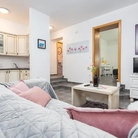 Tramonto Apartment